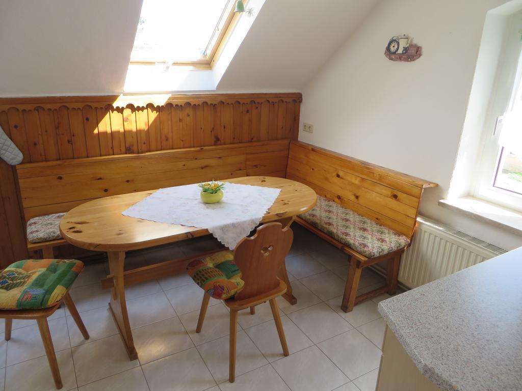 Ferienwohnung Zahn Oelsnitz  Buitenkant foto