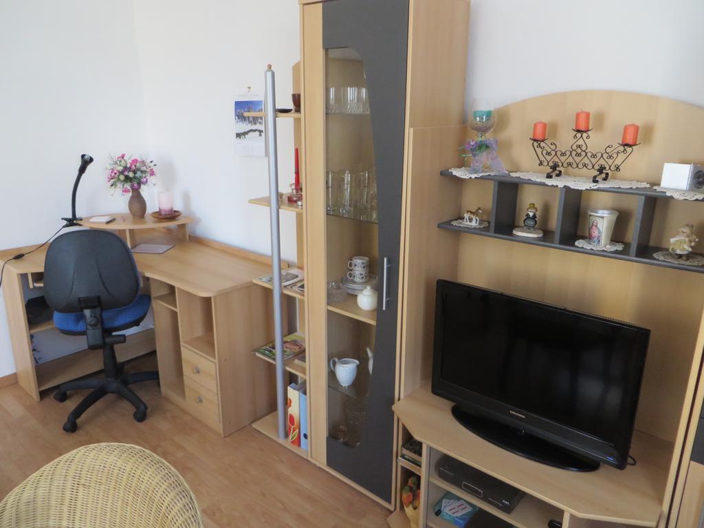 Ferienwohnung Zahn Oelsnitz  Buitenkant foto
