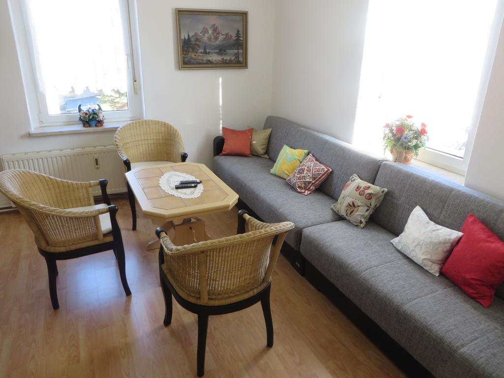 Ferienwohnung Zahn Oelsnitz  Buitenkant foto